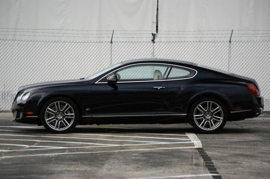  Bentley Continental GT Series 51 2010 года  (фото 29 из 67)